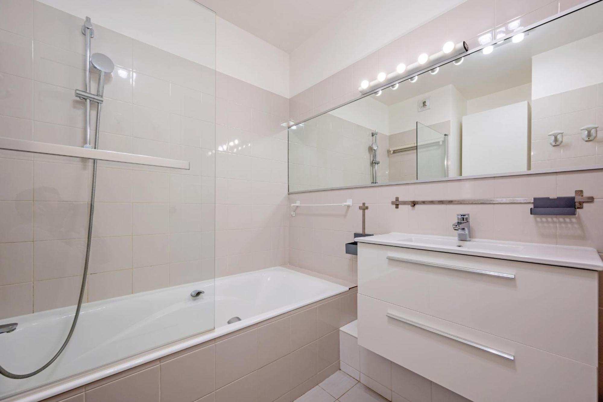 La Badine For 4 By Sunset Apartamento *