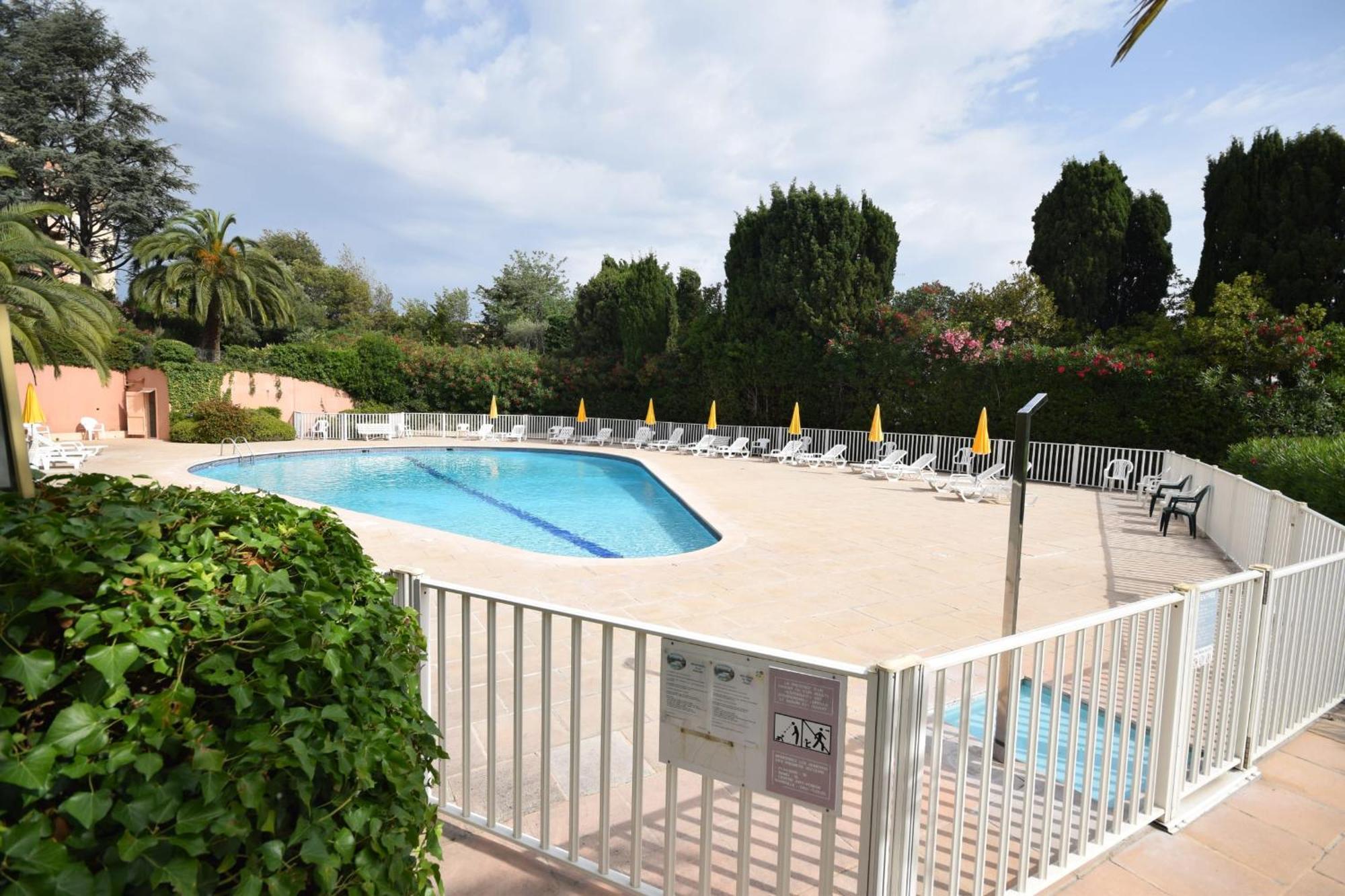 Apartamento La Badine For 4 By Sunset